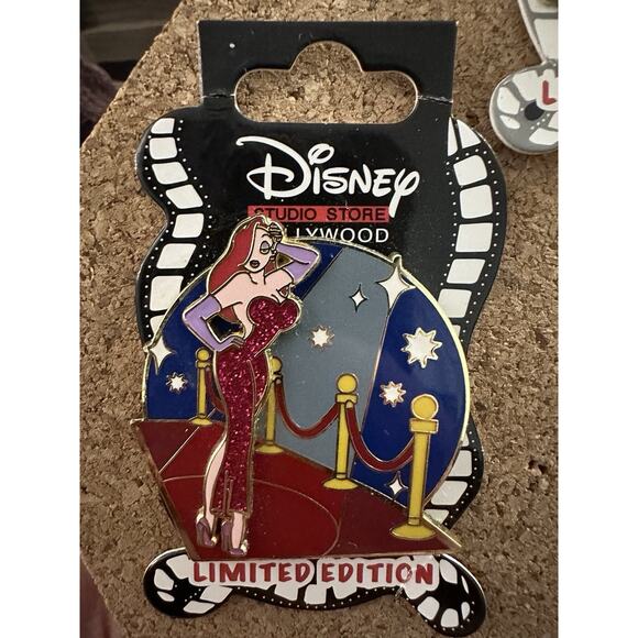 Accessories | Jessica Rabbit Red Carpet Hollywood Studio Store Le40 ...